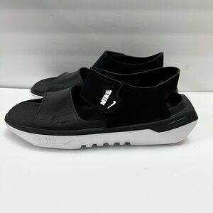 Nike Black and White Sandals kids sandals playscape size 6Y